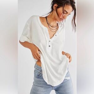 Care Free People Heritage Henley - Alabaster - sz M